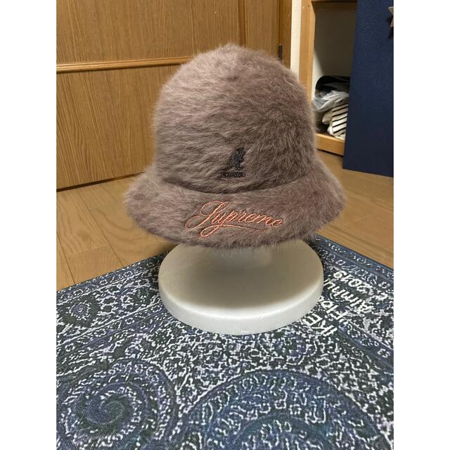 Supreme / Kangol Furgora Casual