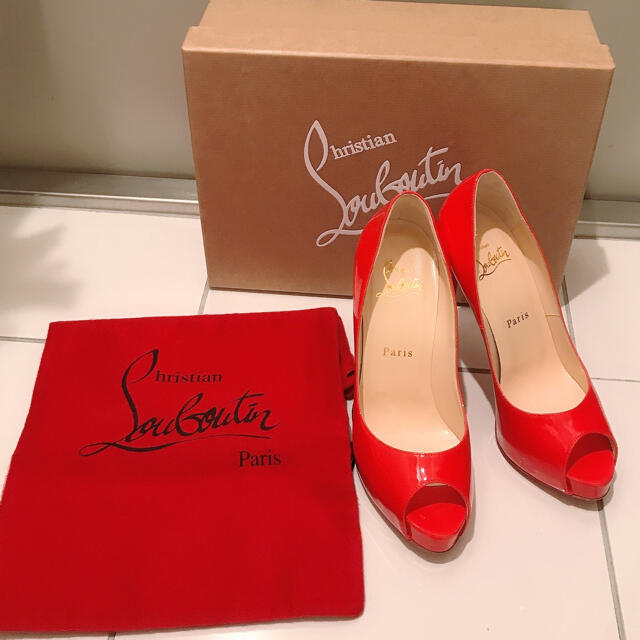 Christian Louboutin♡オープントゥパンプス