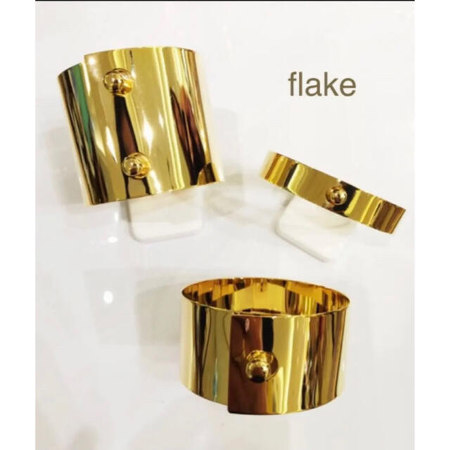 DEUXIEME CLASSE(ドゥーズィエムクラス)のflake/フレイク　プレートバングル レディースのアクセサリー(ブレスレット/バングル)の商品写真