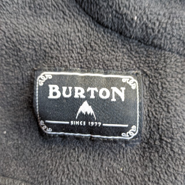 BURTON(バートン)のBURTON　フードウォーマー　ネックウォーマー　スノボーウェア　スノーボード スポーツ/アウトドアのスキー(ウエア)の商品写真