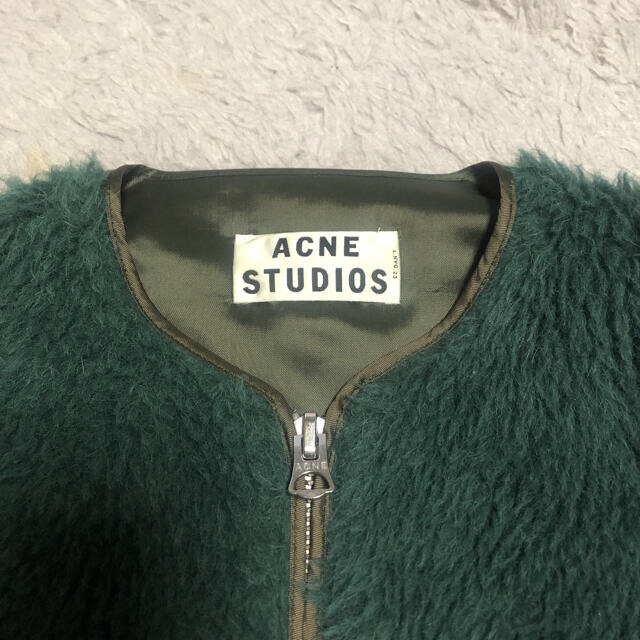 ACNE(アクネ)のacne studious フェイクファーブルゾン レディースのジャケット/アウター(ブルゾン)の商品写真