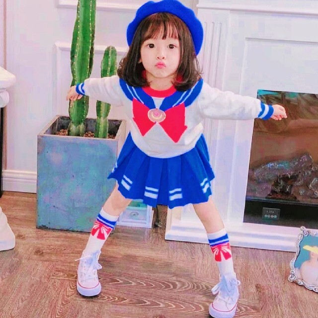 クリスマス  子供 女の子 コスプレ コスチューム セーラー服 セーラームーン キッズ/ベビー/マタニティのキッズ服女の子用(90cm~)(ワンピース)の商品写真