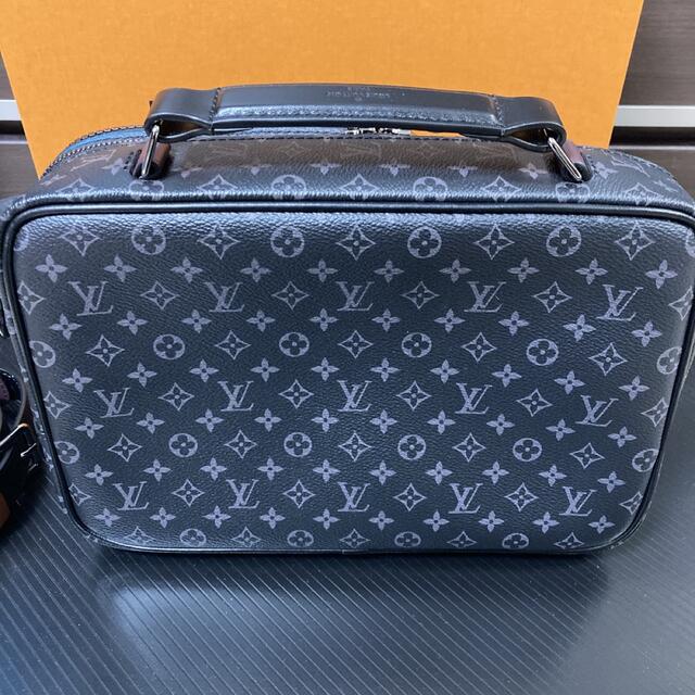 LOUIS VUITTON メッセンジャーマルチポケット