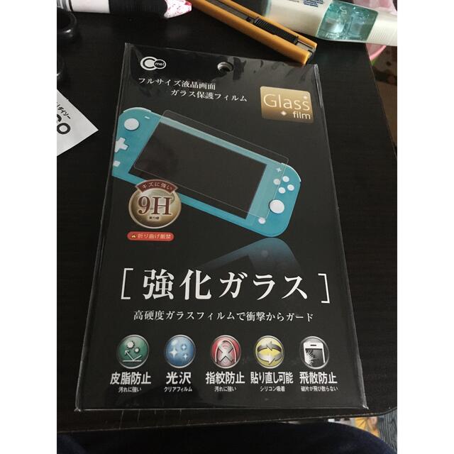 Nintendo Switch(ニンテンドースイッチ)のNintendo Switch Lite 用】ガラス保護フィルム エンタメ/ホビーのゲームソフト/ゲーム機本体(その他)の商品写真