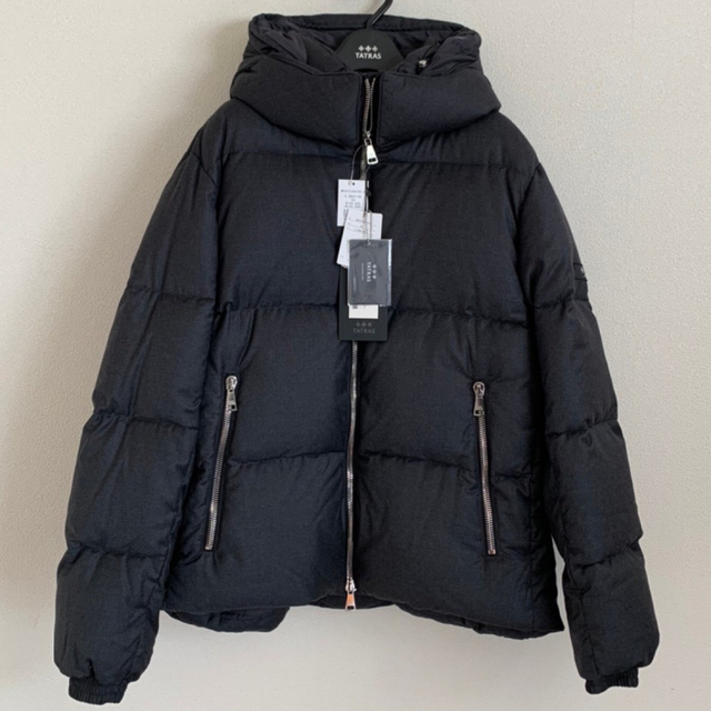 新品 最新作 22AW 国内正規品 約15万 タトラス ダウン 04 グレー