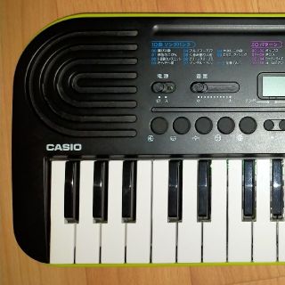 カシオ(CASIO)のCASIO SA-46 ACアダプター付き(電子ピアノ)