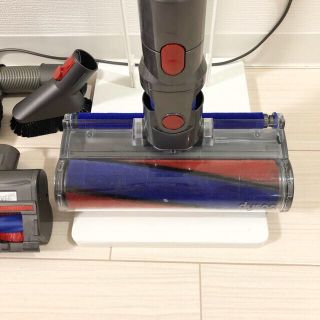 dyson V8 fluffy スタンド付属品7点　まとめ売り　掃除機