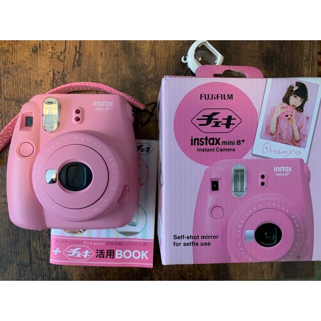 チェキ　instax mini 8  カメラ　ピンク