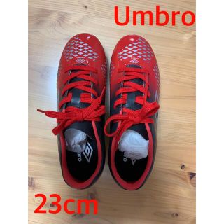 アンブロ(UMBRO)の【新品未使用】サッカースパイク　アンブロ　23cm レッド(シューズ)