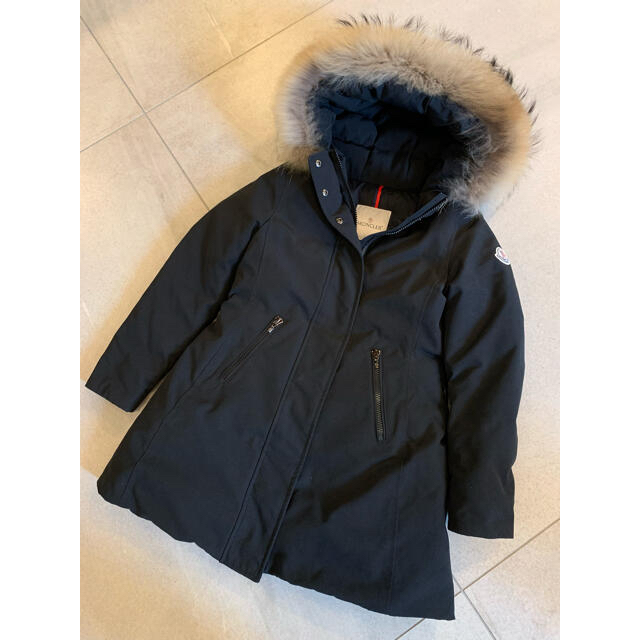 MONCLER(モンクレール)の美品 MONCLER CHINUE ダウンコート 10A  レディースのジャケット/アウター(ダウンコート)の商品写真