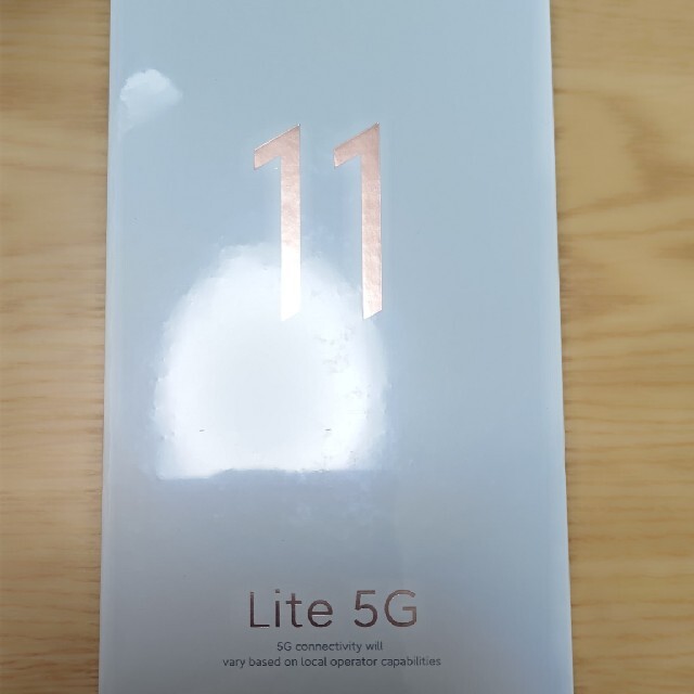 ANDROID(アンドロイド)のmi11  lite 5g 128gb black 新品未開封品 スマホ/家電/カメラのスマートフォン/携帯電話(スマートフォン本体)の商品写真