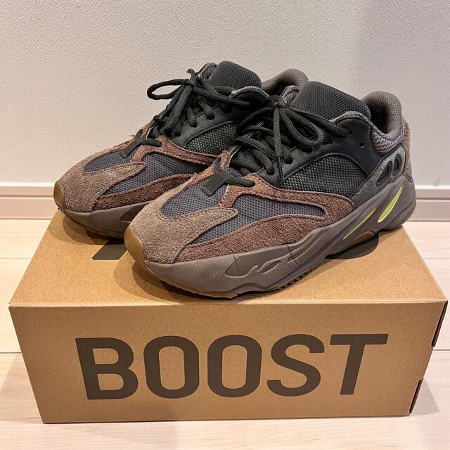 adidas(アディダス)のYEEZY BOOST 700 モーヴ アディダス イージー ブースト 25.5 メンズの靴/シューズ(スニーカー)の商品写真