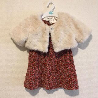 エイチアンドエム(H&M)のH&M ファーベスト　女の子　(ワンピース)