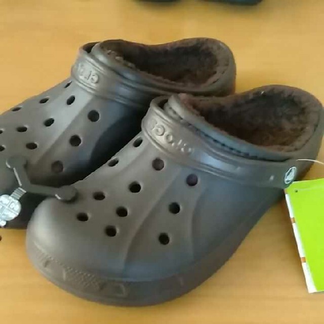 crocs(クロックス)のクロックスボア★サンダル茶ブラウン27センチ メンズの靴/シューズ(サンダル)の商品写真