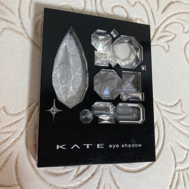 KATE(ケイト)の美品 アイシャドウ ケイト クリスタライズクオーツ BK-1 コスメ/美容のベースメイク/化粧品(アイシャドウ)の商品写真