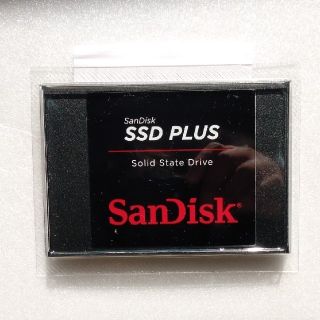 SSD  2TB 2.5インチ  未使用(未開封)(PC周辺機器)