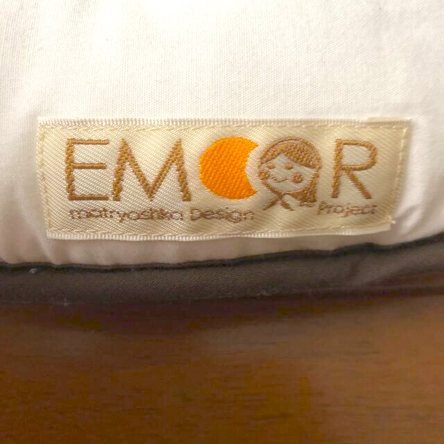 EMOOR エムール ベビー枕 マトリーショカ柄 キッズ/ベビー/マタニティの寝具/家具(枕)の商品写真