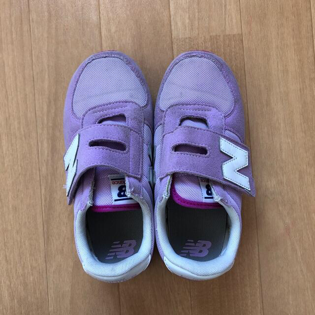 New Balance(ニューバランス)のニューバランス　靴 キッズ/ベビー/マタニティのキッズ靴/シューズ(15cm~)(スニーカー)の商品写真