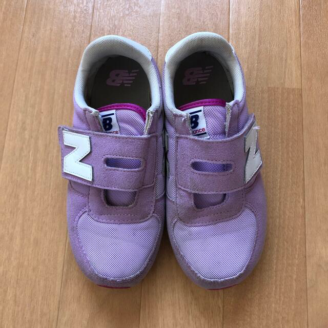 New Balance(ニューバランス)のニューバランス　靴 キッズ/ベビー/マタニティのキッズ靴/シューズ(15cm~)(スニーカー)の商品写真