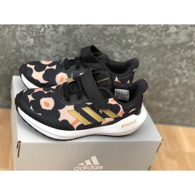 adidas × marimekko スニーカー 18.0センチ