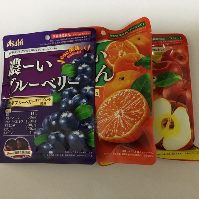 濃ーいりんご　濃ーいブルーベリー　濃ーいみかん　飴３袋 食品/飲料/酒の食品(菓子/デザート)の商品写真