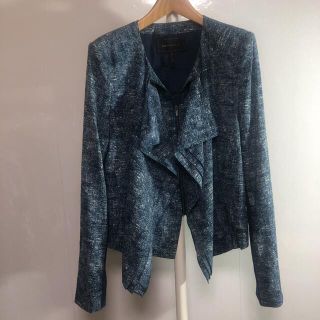 ビーシービージーマックスアズリア(BCBGMAXAZRIA)のbcbgmaxazria ジャケット　ジッパー　S-M ブルー　品番185(ブルゾン)