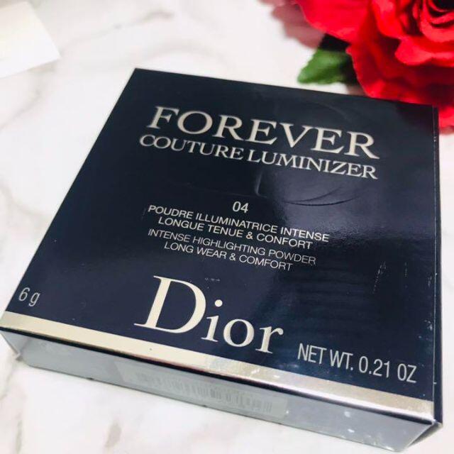 Christian Dior(クリスチャンディオール)のディオールスキン フォーエヴァー クチュール ルミナイザー　ハイライター　04番 コスメ/美容のベースメイク/化粧品(フェイスカラー)の商品写真