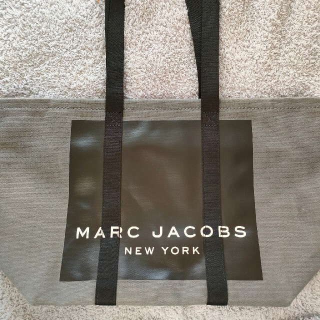 MARC JACOBS(マークジェイコブス)のマークジェイコブス　トートバッグ レディースのバッグ(トートバッグ)の商品写真