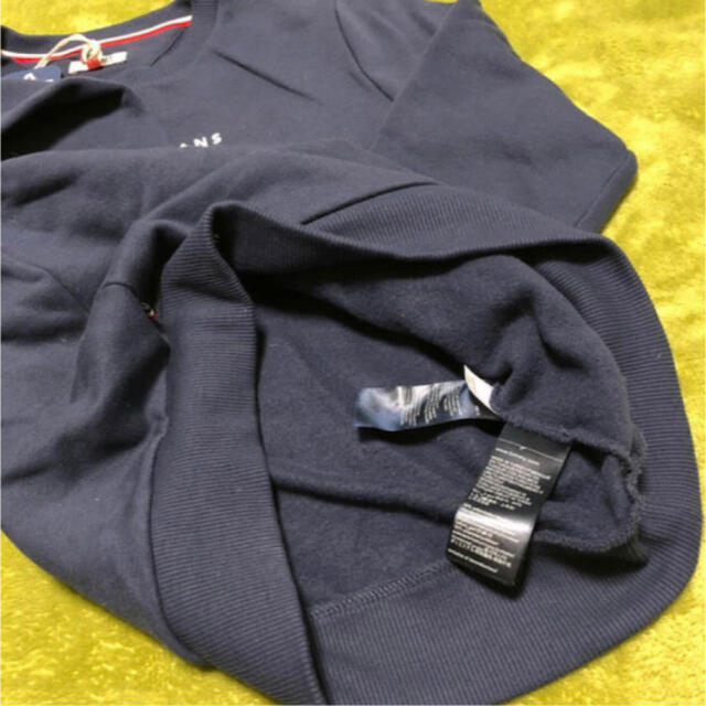 TOMMY HILFIGER(トミーヒルフィガー)の【新品】トミージーンズ　裏起毛スウェット レディースのトップス(トレーナー/スウェット)の商品写真