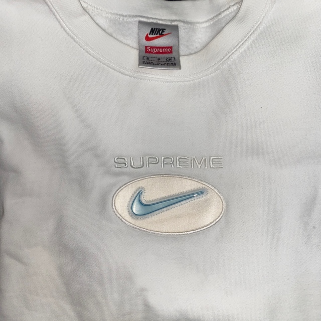 Supreme(シュプリーム)のSupreme Nike Jewel Crewneck White S メンズのトップス(スウェット)の商品写真