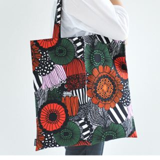 マリメッコ(marimekko)の【新品】マリメッコ★シイルトラプータルハ トートバッグ(トートバッグ)