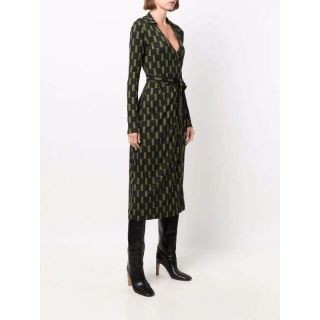 ダイアンフォンファステンバーグ(DIANE von FURSTENBERG)の新品送料無料L号ダイアンAbigail L/Sシルクジャージミドル丈長袖ドレス(ロングワンピース/マキシワンピース)