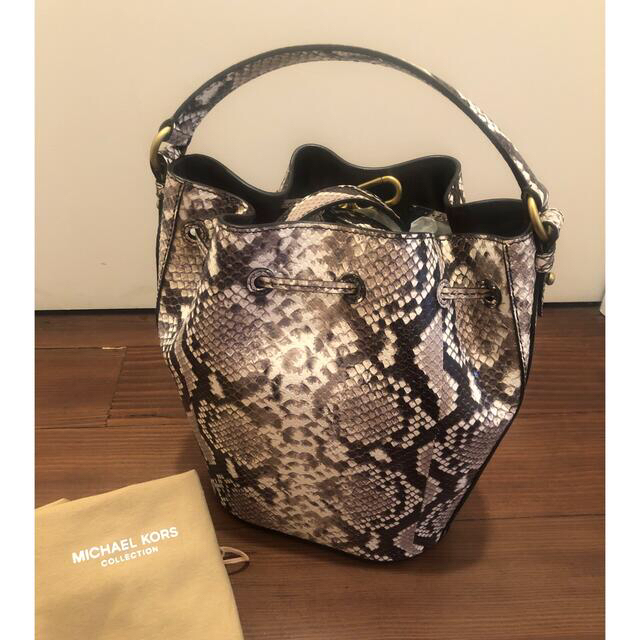 【全品送料無料】 - Kors Michael MICHAEL COLLECTION⭐︎日本未発売商品 KORS トートバッグ