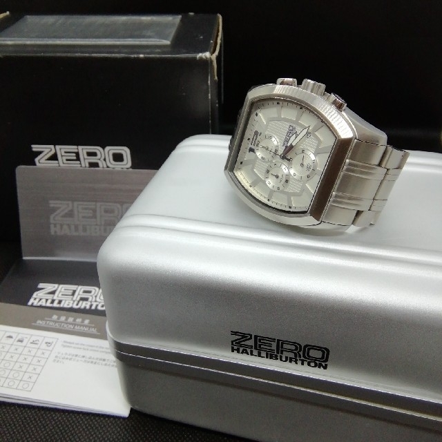 ZERO 腕時計の通販 by yorozu_ya｜ラクマ HALLIBURTON 新品最新品