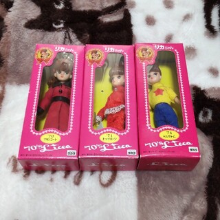 限定人気完売可愛いリカちゃん＆Barbie\u0026Disney小物セット10体セット