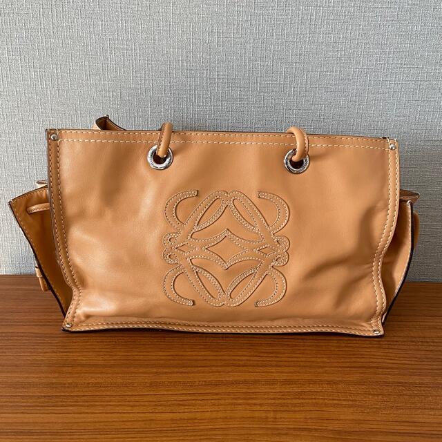 LOEWE バッグ