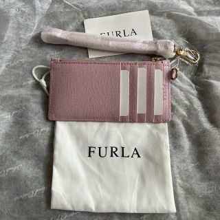 FURLA フラグメントケース