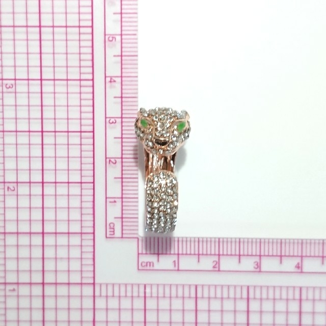 ひょう 豹 アニマル リング 指輪 ローズゴールド ゴージャス 高級感 レディースのアクセサリー(リング(指輪))の商品写真