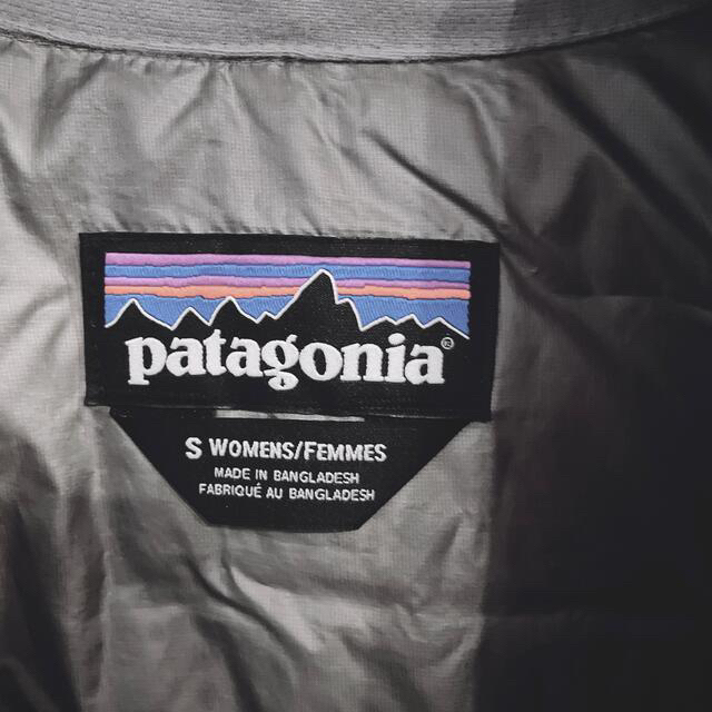 patagonia(パタゴニア)のパッカブル・ダウンコート　パタゴニア　フィオナ・パーカー　womens S レディースのジャケット/アウター(ダウンコート)の商品写真