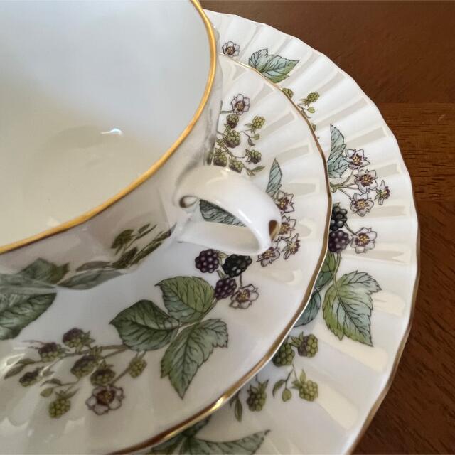 Royal Worcester(ロイヤルウースター)の【美品】ロイヤルウースター★ラヴィニア★トリオ インテリア/住まい/日用品のキッチン/食器(食器)の商品写真