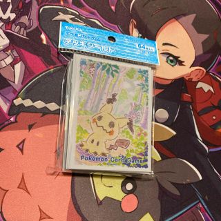 ポケモン(ポケモン)の☆ポケモンカード　デッキシールド　ミミッキュ☆新品未開封(カードサプライ/アクセサリ)