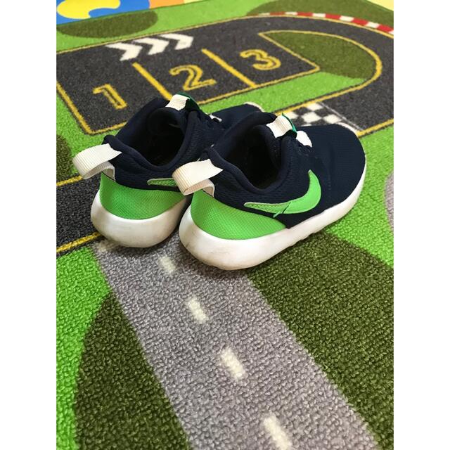 NIKE(ナイキ)のNIKE スニーカー　15cm キッズ/ベビー/マタニティのキッズ靴/シューズ(15cm~)(スニーカー)の商品写真