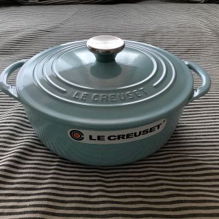 ルクルーゼ(LE CREUSET)の【ルクルーゼジャポン正規品】ココットロンドビス 22センチ サテンブルー(鍋/フライパン)