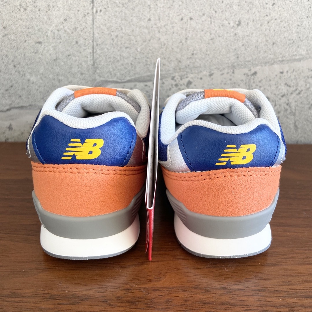 New Balance(ニューバランス)の【新品】14.5センチ グリーン×イエロー　ニューバランス　スニーカー キッズ/ベビー/マタニティのベビー靴/シューズ(~14cm)(スニーカー)の商品写真