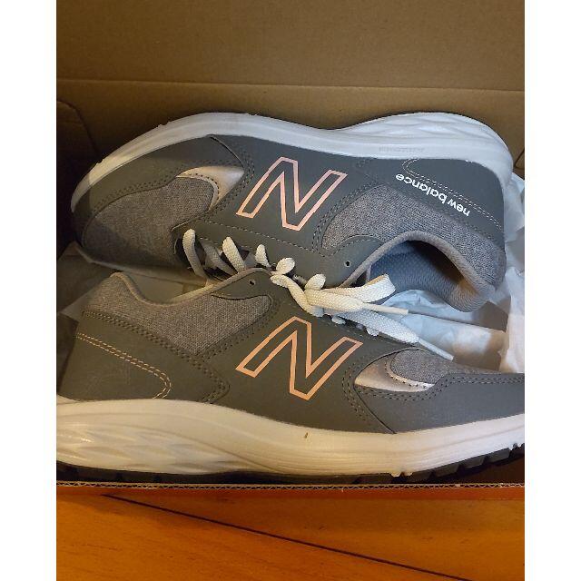 New Balance(ニューバランス)のニューバランス WW550GR2(2E) グレー　ḠRAY(GR2   レディースの靴/シューズ(スニーカー)の商品写真