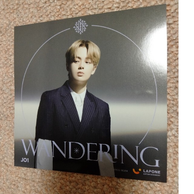 JO1 WANDERING アザジャケ 鶴房汐恩 エンタメ/ホビーのタレントグッズ(アイドルグッズ)の商品写真