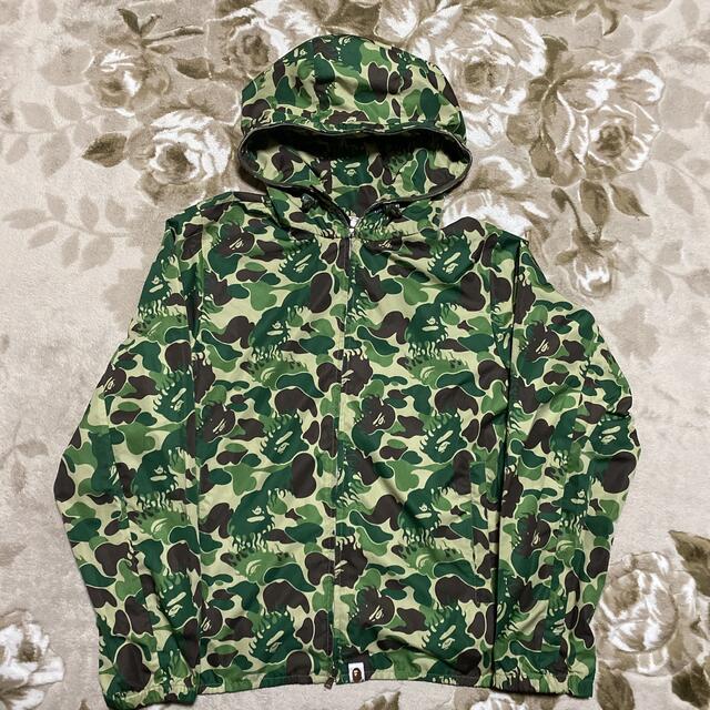 希少デザインになりますAPE BAPE KAWS CAMO ダウンジャケット　パーカー　迷彩　M