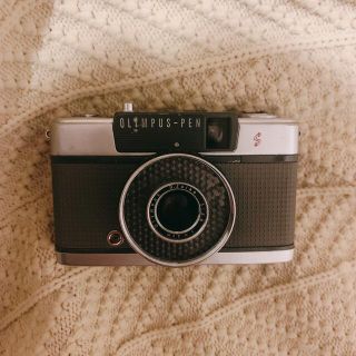 オリンパス(OLYMPUS)のOLYMPUS PEN EE-S ※作例あり(フィルムカメラ)