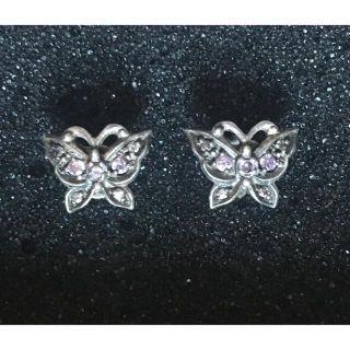 アナスイ(ANNA SUI)のANNASUI ピアス　蝶々　アナスイ　両耳ピアス　パープル　紫(ピアス)