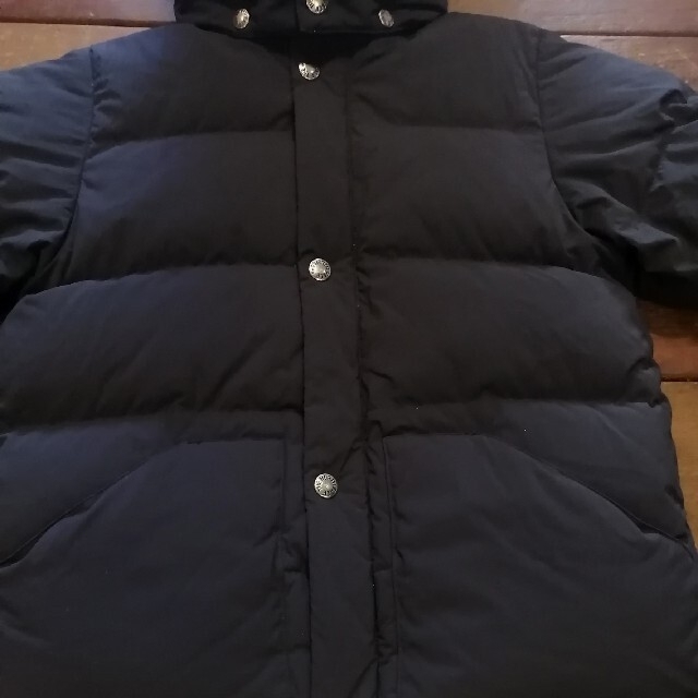 THE NORTH FACE(ザノースフェイス)のノースフェイス キッズ キャンプシエラ ダウンジャケット 130 黒 ブラック キッズ/ベビー/マタニティのキッズ服男の子用(90cm~)(ジャケット/上着)の商品写真